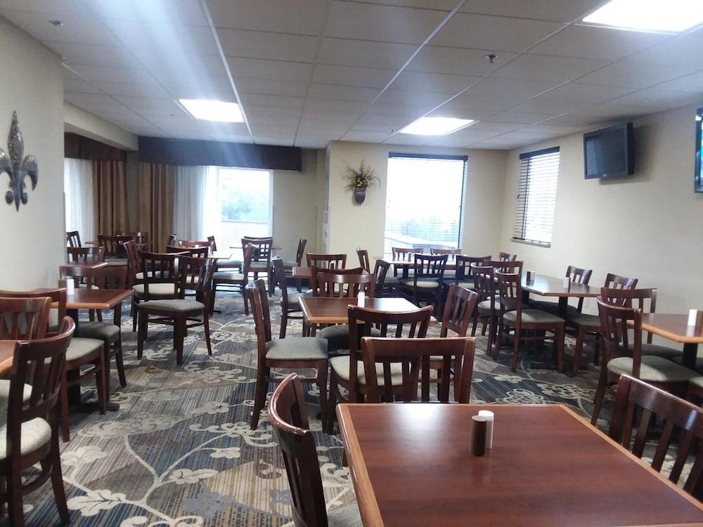 Spark By Hilton Branson Meadows Екстер'єр фото