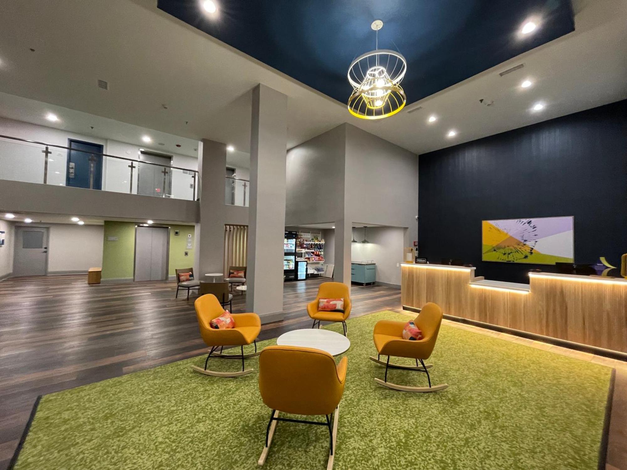 Spark By Hilton Branson Meadows Екстер'єр фото