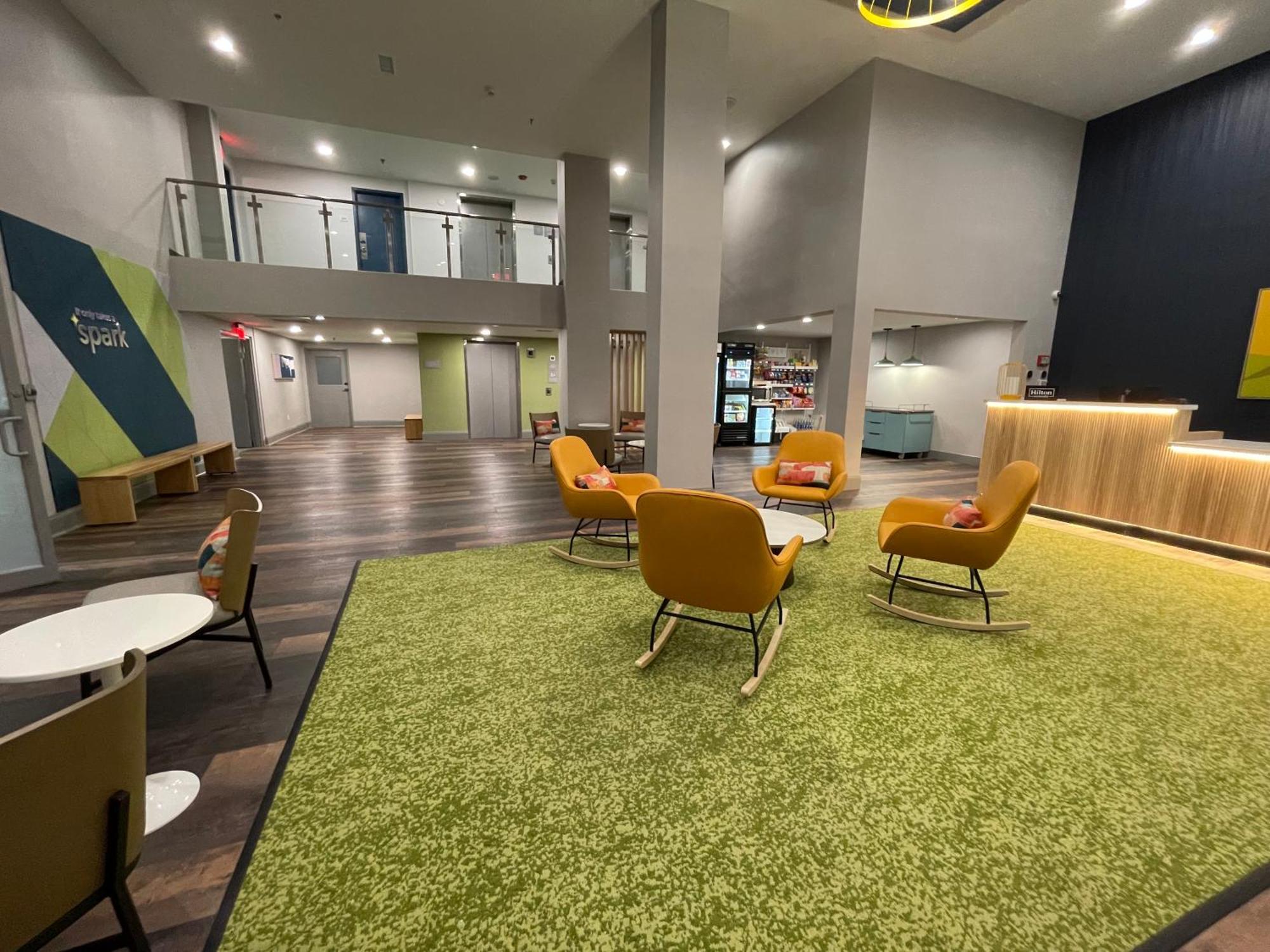 Spark By Hilton Branson Meadows Екстер'єр фото