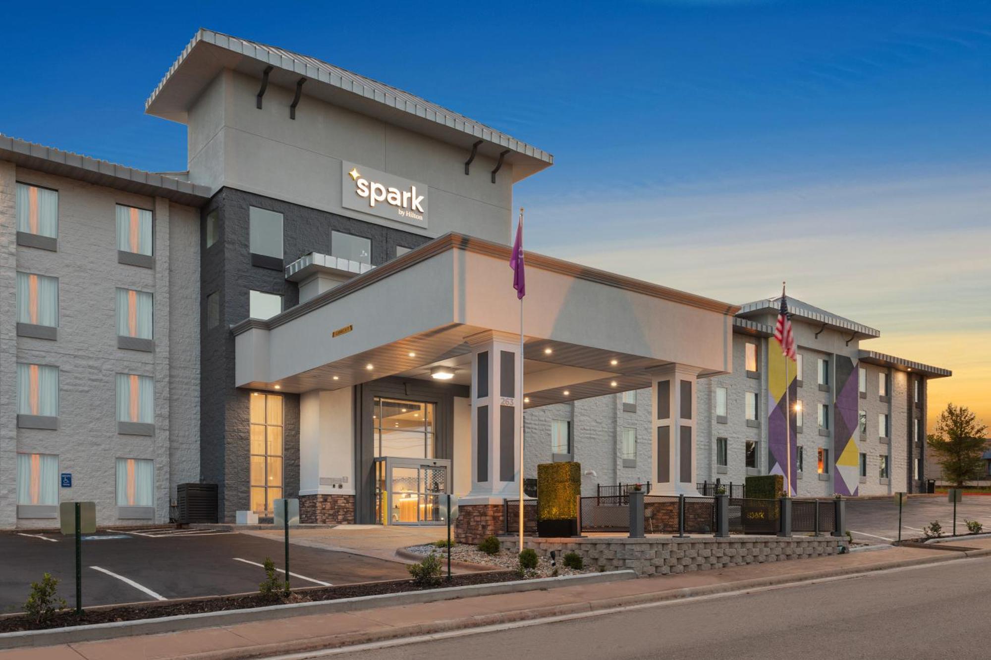 Spark By Hilton Branson Meadows Екстер'єр фото