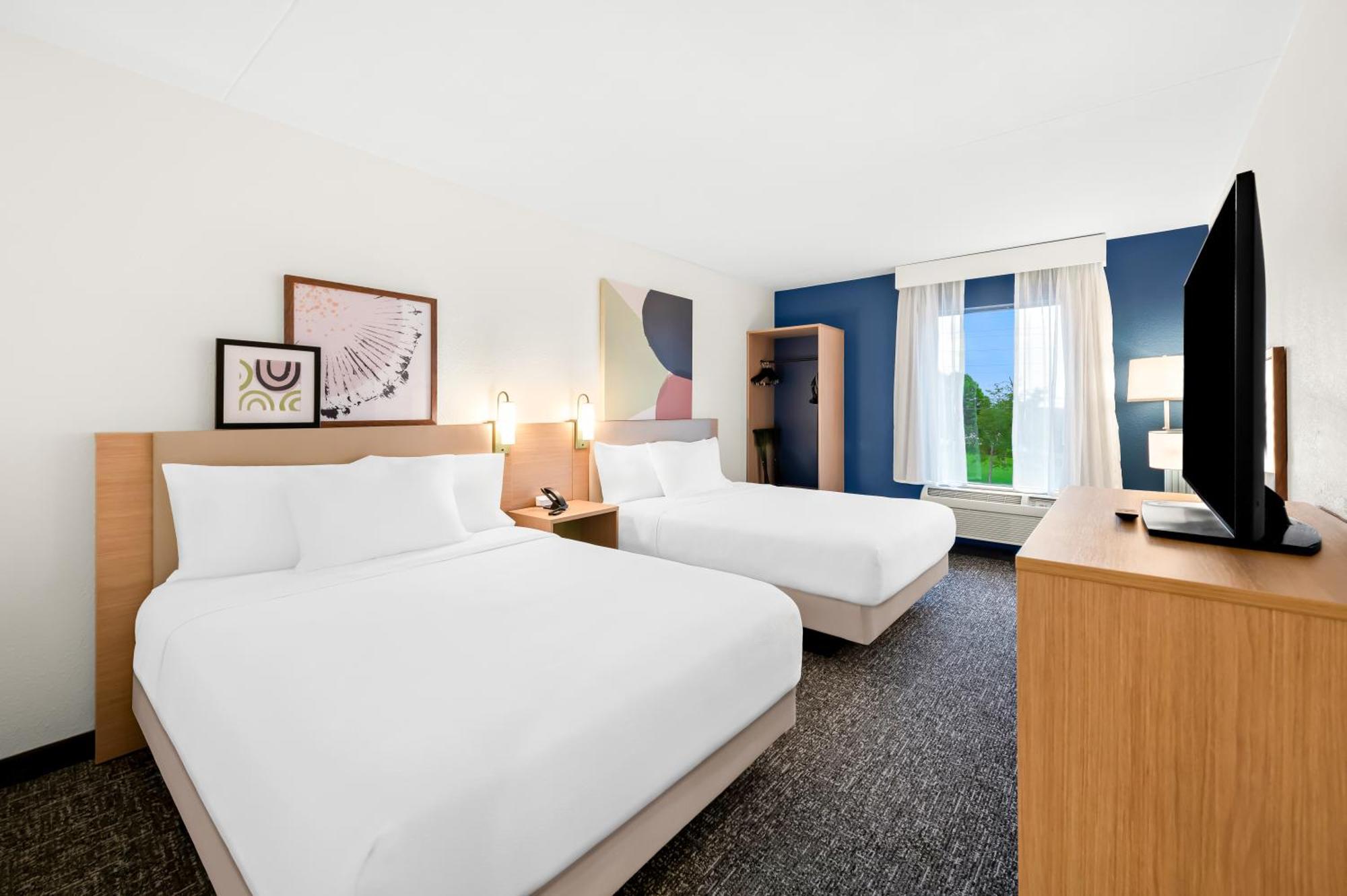 Spark By Hilton Branson Meadows Екстер'єр фото