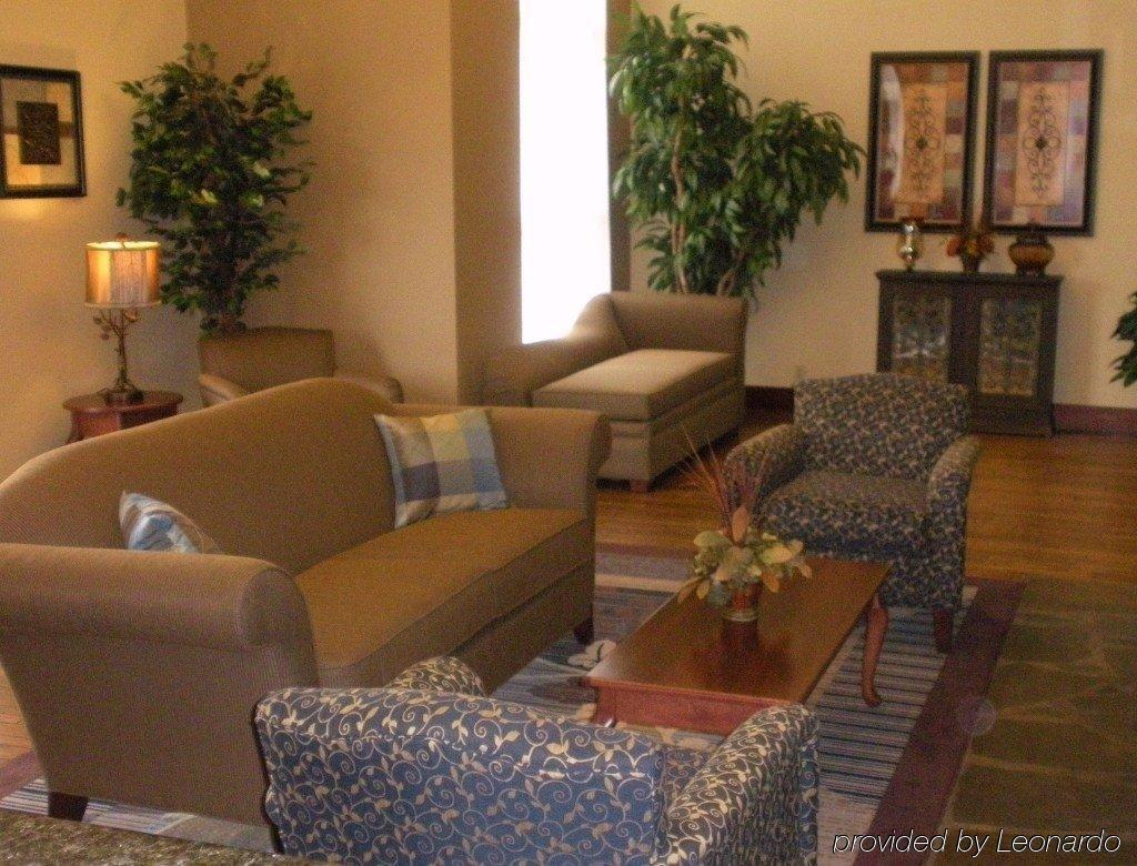 Spark By Hilton Branson Meadows Екстер'єр фото
